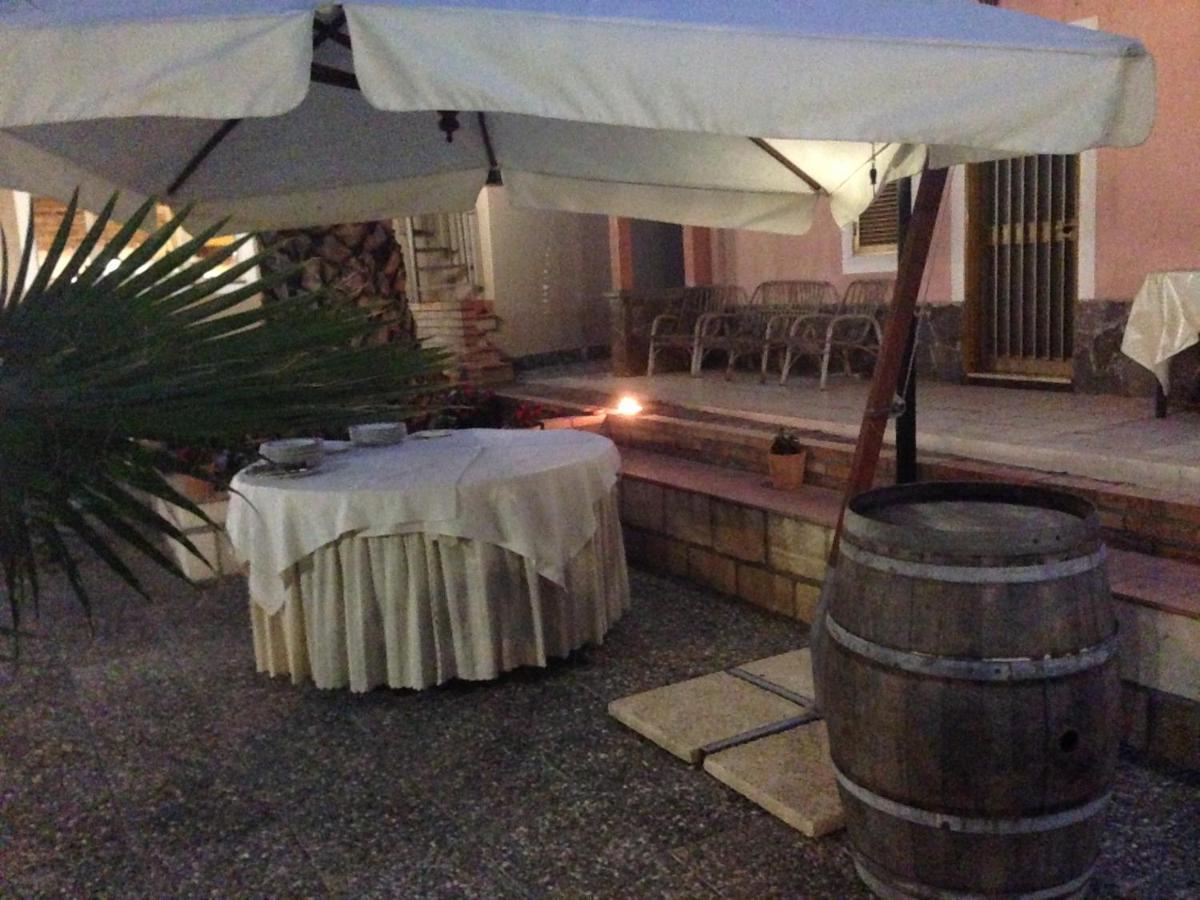 Hotel La Pineta Joppolo Bagian luar foto