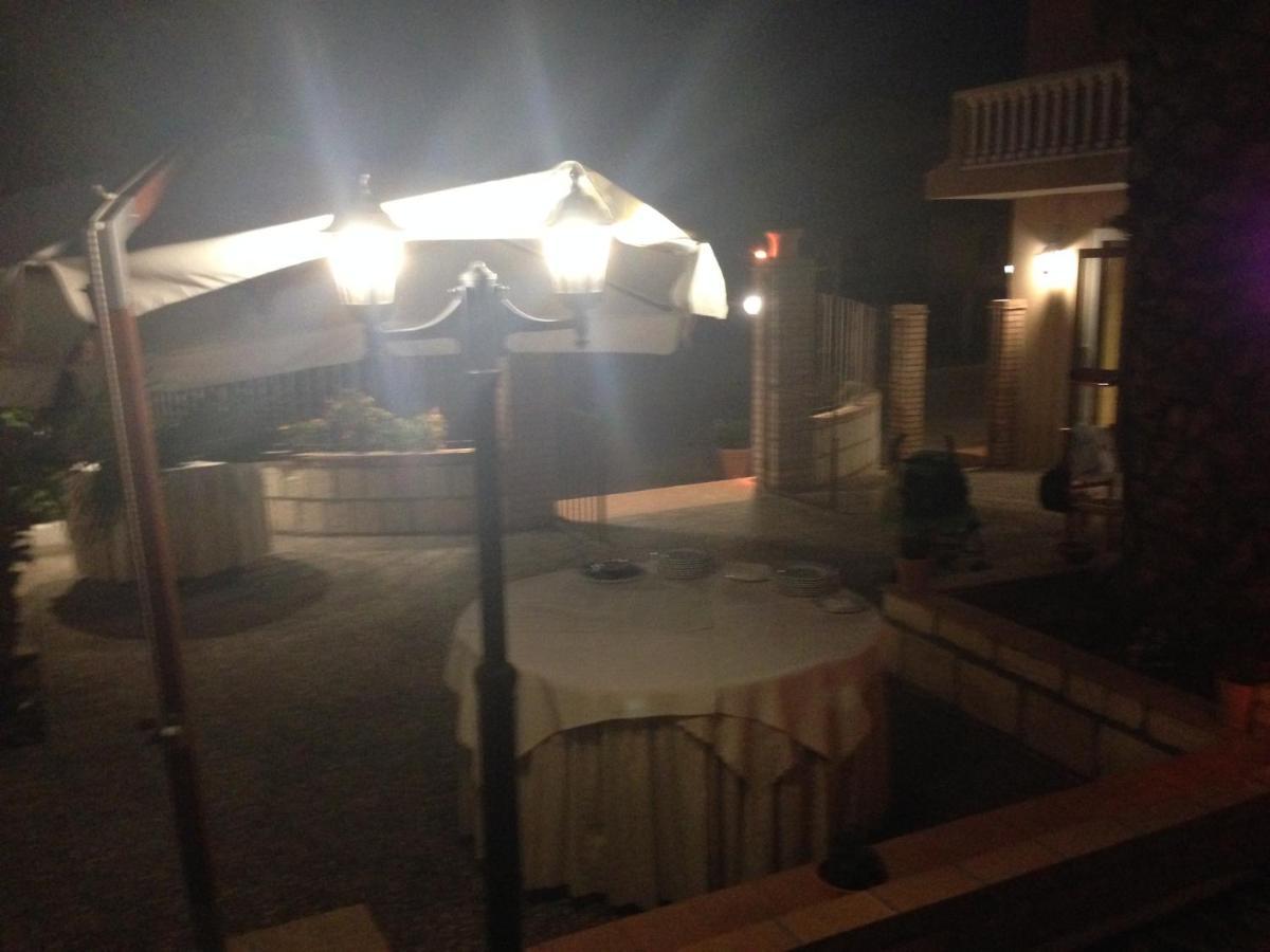 Hotel La Pineta Joppolo Bagian luar foto