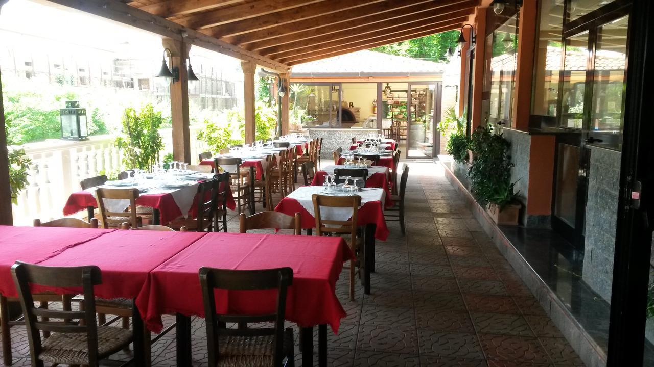 Hotel La Pineta Joppolo Bagian luar foto