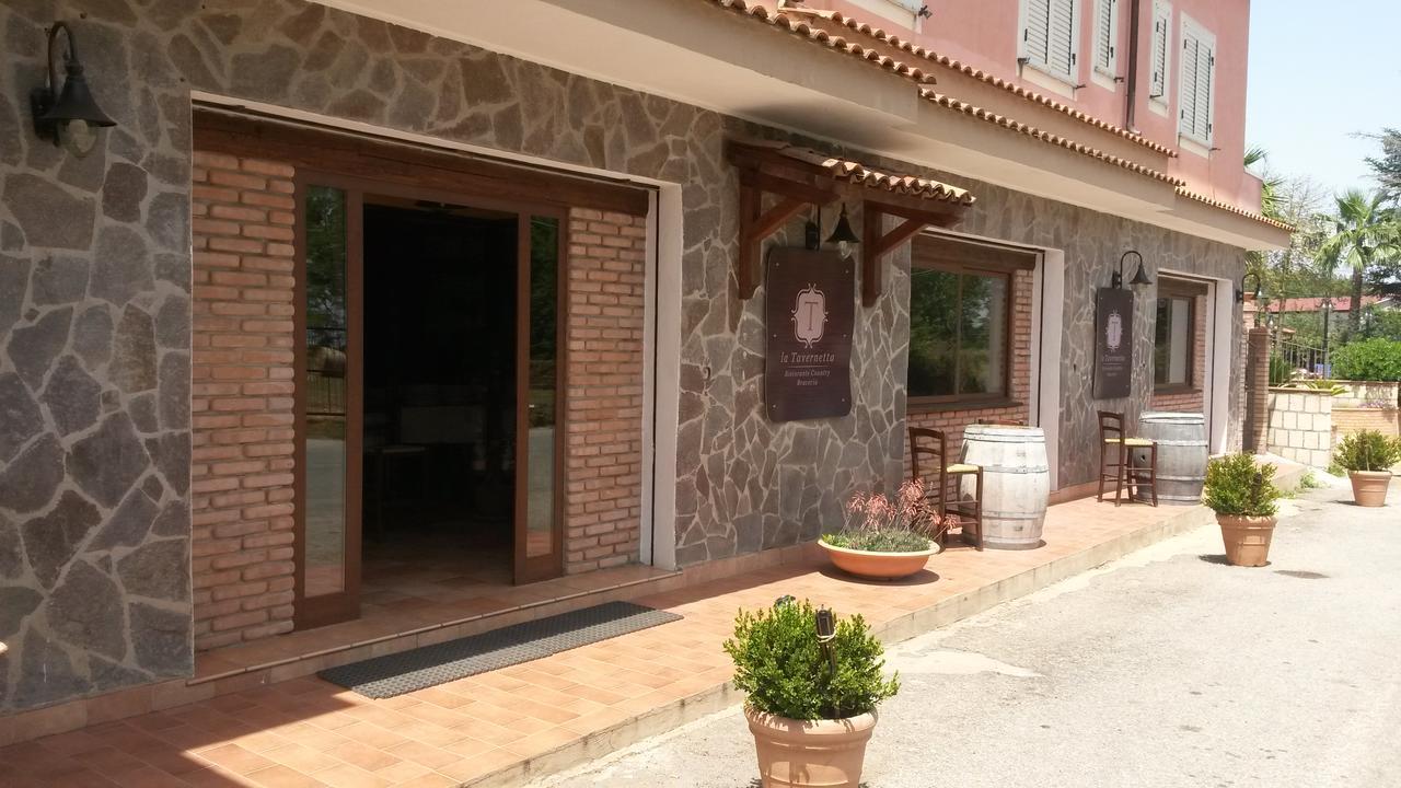 Hotel La Pineta Joppolo Bagian luar foto
